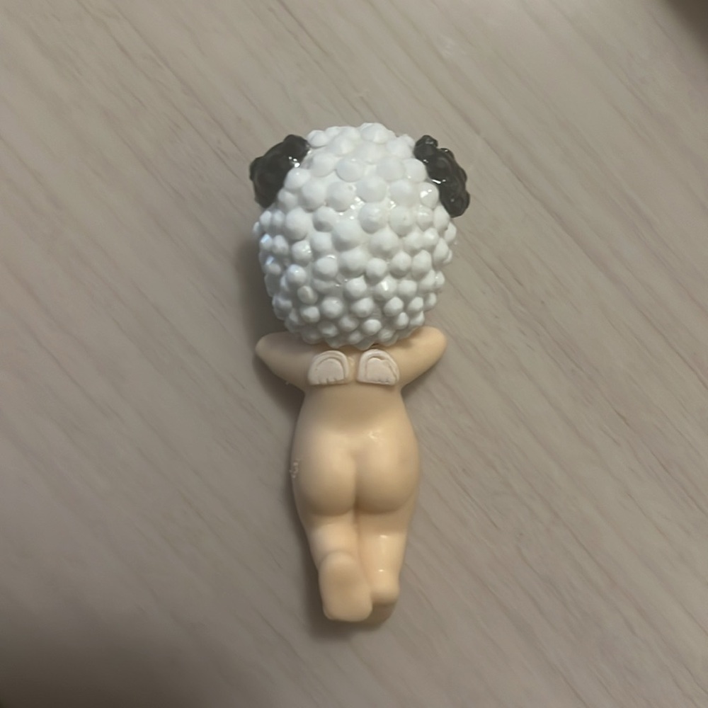 Sonny Angel custom bedazzled panda hipper - Picture 4 of 7